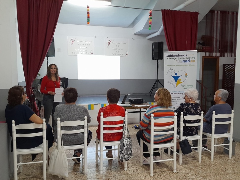 Taller Asociación de Mayores La Ternura 04-110-20204